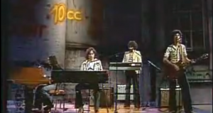 10CC i am not in love