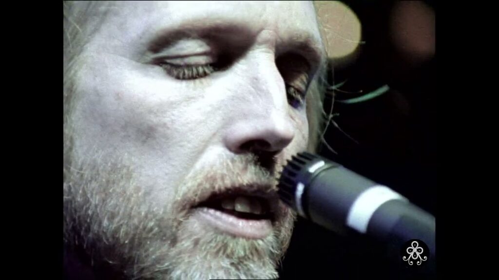 Tom Petty and The Heartbreakers – Crawling Back to You (Official Dogs With Wings Rehearsal Video)