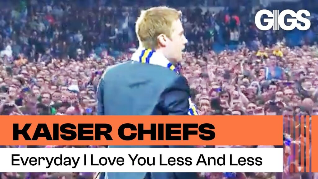 Kaiser Chiefs – Everyday I Love You Less And Less (Live at Elland Road)