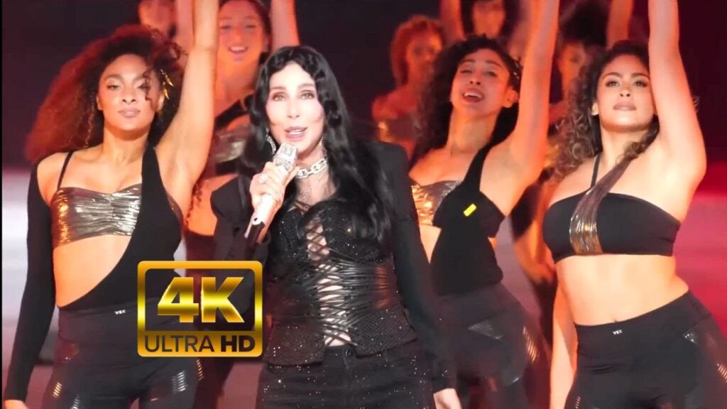 CHER – Strong Enough & Believe (Victoria’s Secret Fashion Show) 4K
